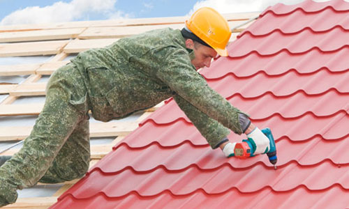 montaj acoperisuri tabla tip tigla metalica