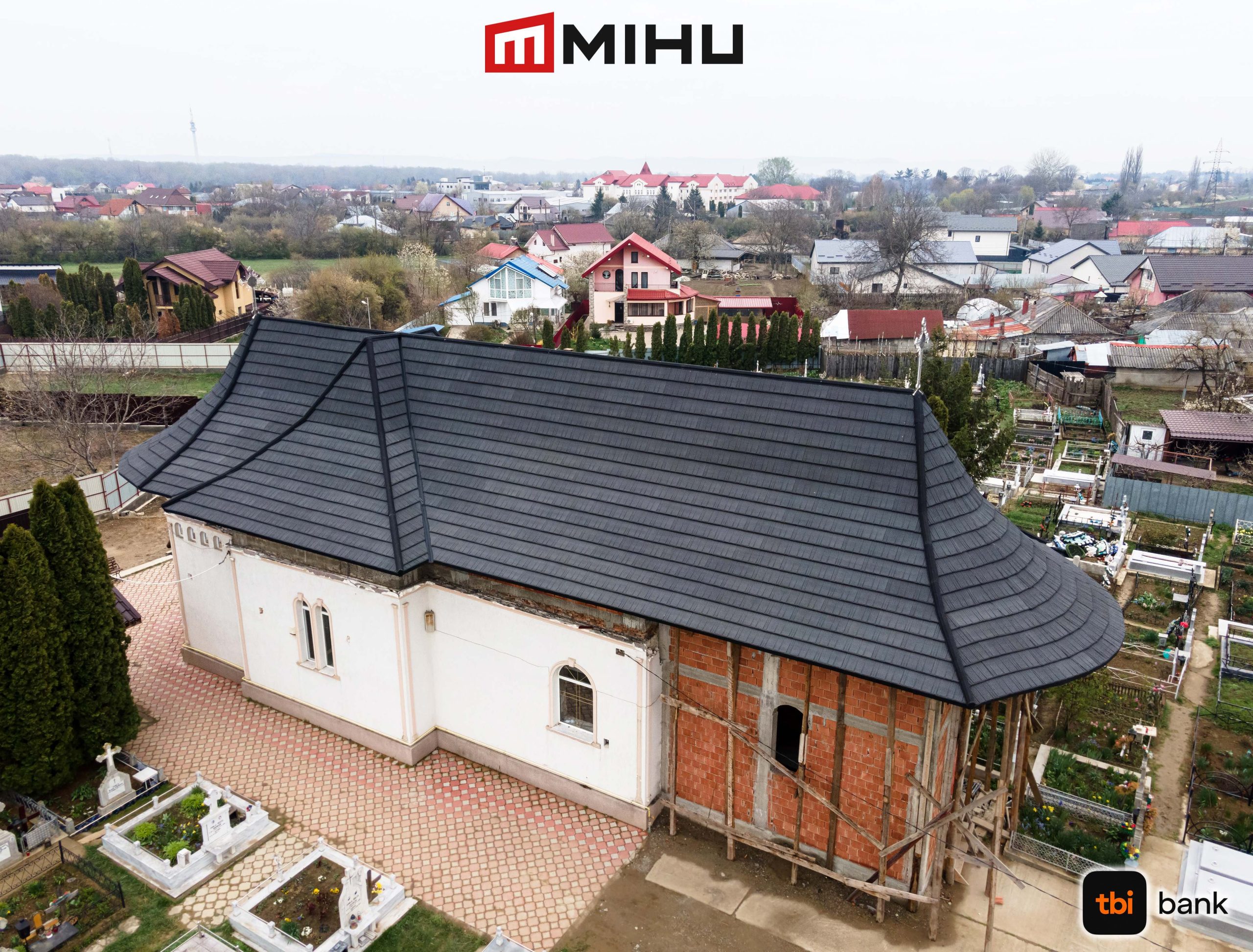 Acoperiș din TABLĂ CU PIATRĂ la Biserica Sf. Ilie – Lilieci, comuna ...