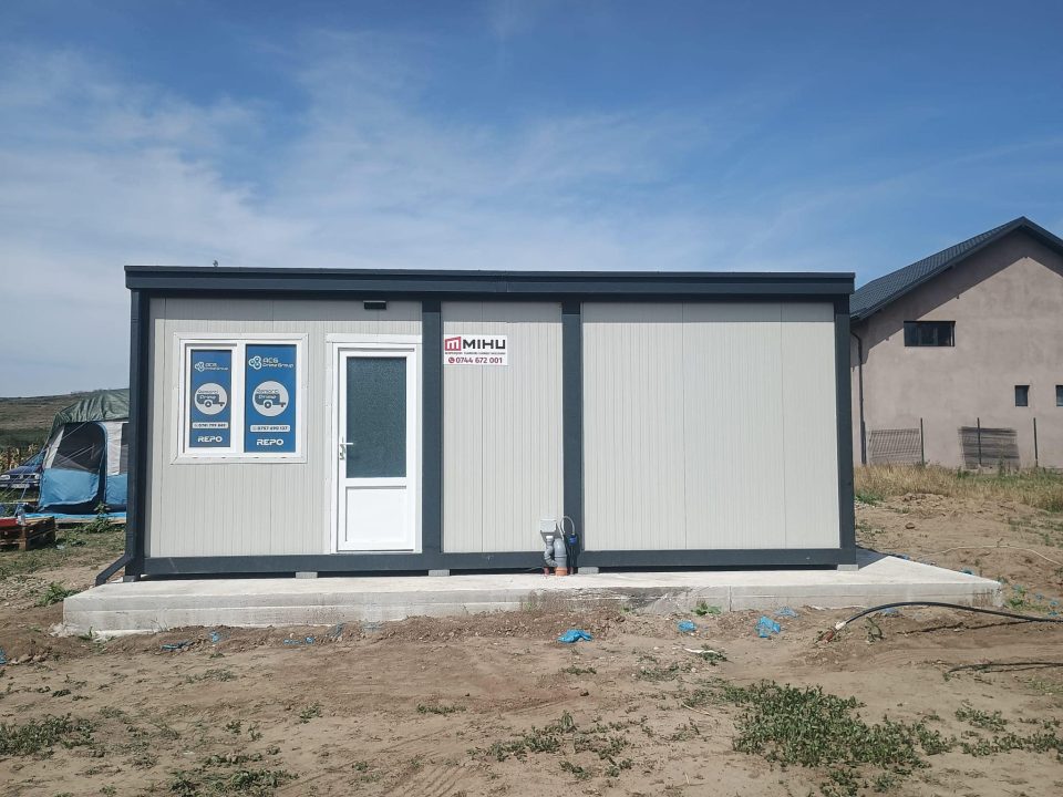 Container modular metalic livrat și montat în Buzău