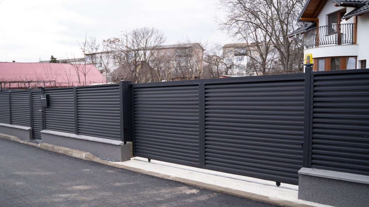 Gardul metalic JALUZEA