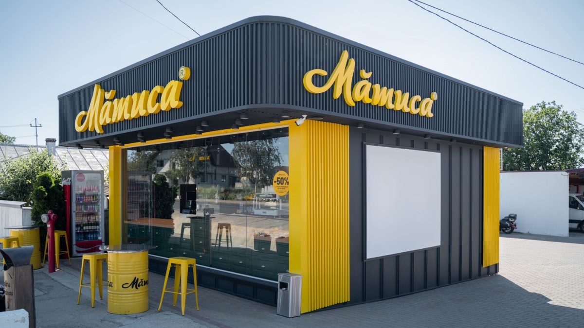 Spațiu comercial Mămuca Dumbrăveni, Suceava